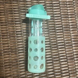 Apana glass fruit travel cup